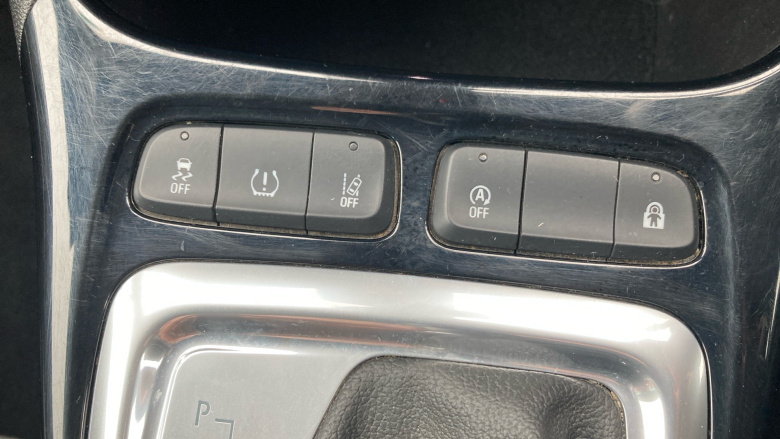 Vauxhall Crossland 1.2 Turbo [130] Ultimate 5dr Auto Petrol Hatchback